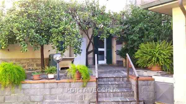 5 rooms Apartment in Roccastrada, Italy No. 126514