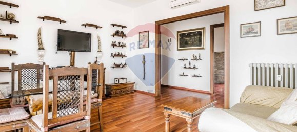 3 rooms Apartment in Busto Arsizio, Italy No. 66950 5