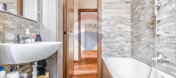 3 rooms Apartment in Busto Arsizio, Italy No. 66950 14