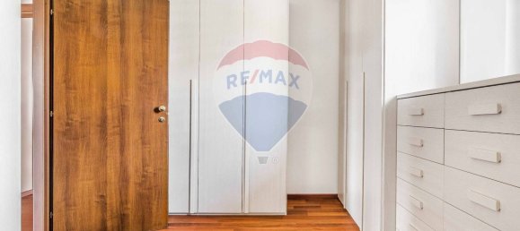 3 rooms Apartment in Busto Arsizio, Italy No. 66950 17