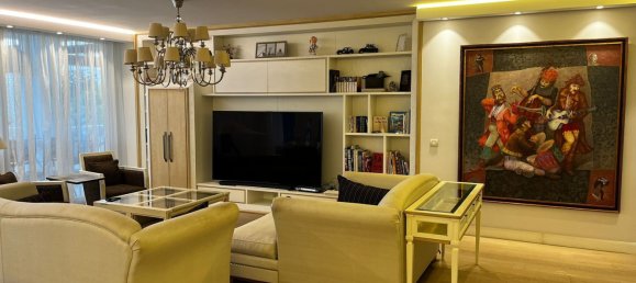 5 bedrooms Apartment in Marbella, Spain No. 136677 7