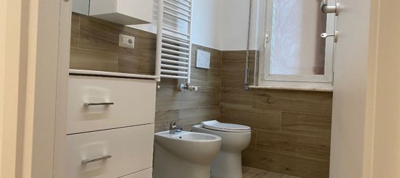 3-Zimmer Wohnung in Milan, Italy, Nr. 339109 10