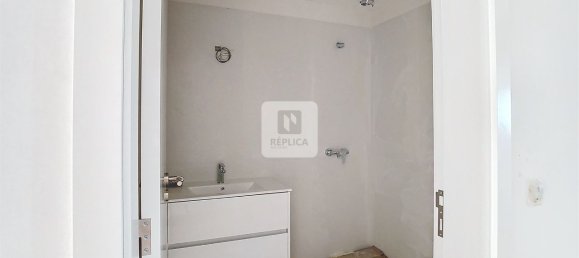 3 bedrooms Apartment in Vila Nova de Gaia, Portugal No. 37116 16