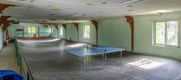 5 bedrooms House in Mouliherne, France No. 359209 10