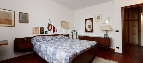 8 bedrooms Villa in Udine, Italy No. 315433 10