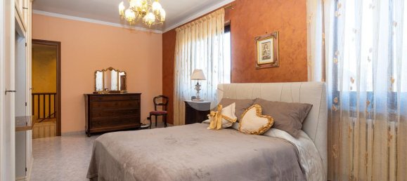 3 bedrooms Villa in Alpignano, Italy No. 220971 22