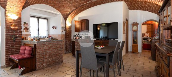 3 bedrooms Villa in Alpignano, Italy No. 220971 7