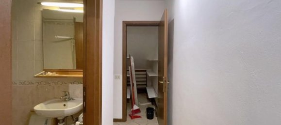 4 rooms Apartment in Camaiore, Italy No. 231064 8