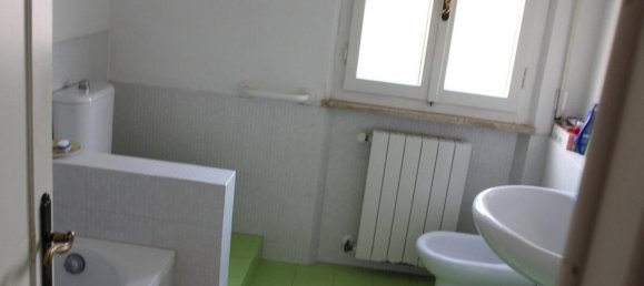 5 غرف نوم فيلا في Cecina, Italy رقم 135009 15