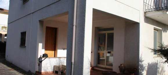 5 غرف نوم فيلا في Cecina, Italy رقم 135009 3