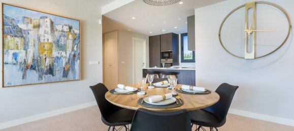 2 bedrooms Apartment in Estepona, Spain No. 10041 6