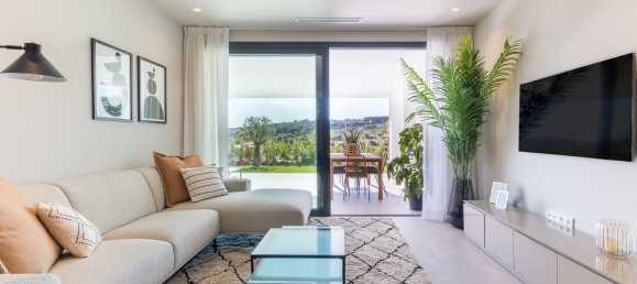 2 bedrooms Apartment in Estepona, Spain No. 10041 9