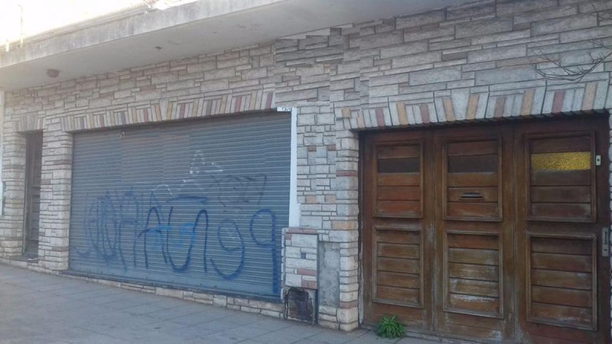 2 bedrooms House in Mar del Plata, Argentina No. 85276