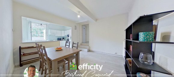 Apartamento de 3 dormitorios en Tarare, France No. 358559 3