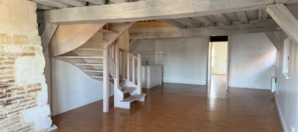 2 bedrooms Apartment in Troyes, France No. 243489 2