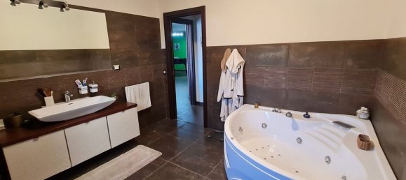 6 rooms Villa in Bracciano, Italy No. 193352 12