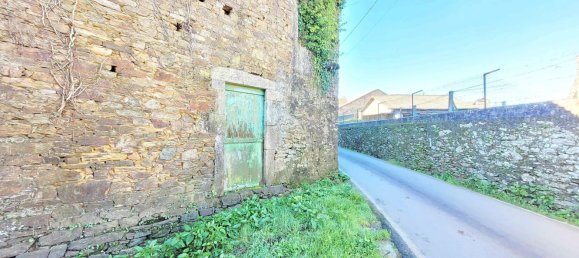 5 bedrooms House in A Coruna, Spain No. 110624 12