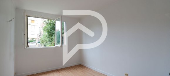 2 bedrooms Apartment in Clamart, France No. 296552 5