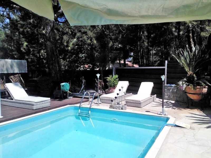 5 bedrooms House in Limassol, Cyprus No. 7040