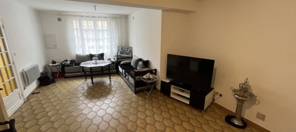 3 bedrooms House in Tonneins, France No. 306866 2