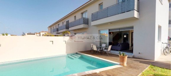 Вилла с 3 комнатами в Паралимни, Кипр № 23771 7