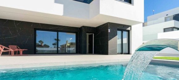 Вилла с 3 спальнями в Рохалес, Испания № 290428 2