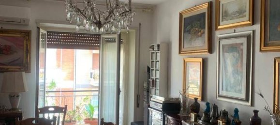 3 rooms Apartment in Rome, Italy No. 128626 8