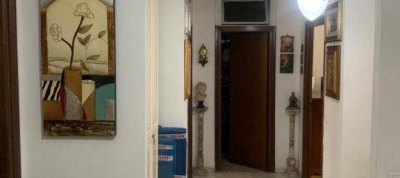 3 rooms Apartment in Rome, Italy No. 128626 3