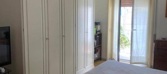 3 rooms Apartment in Rome, Italy No. 128626 11