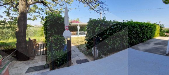 5 rooms Apartment in Vasto, Italy No. 28419 22