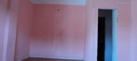 40m² Commercial property in Catania, Italy No. 136515 4