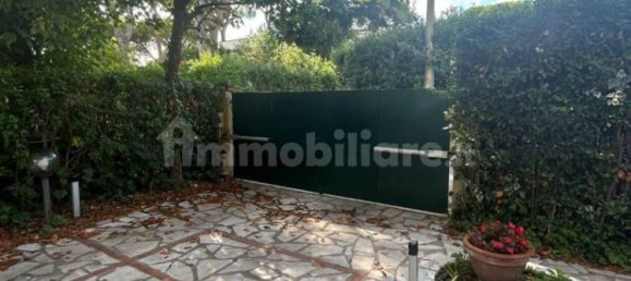 3 bedrooms Apartment in Pietrasanta, Italy No. 354483 38