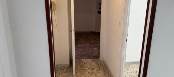 2 Schlafzimmer Wohnung in Rome, Italy, Nr. 377723 14