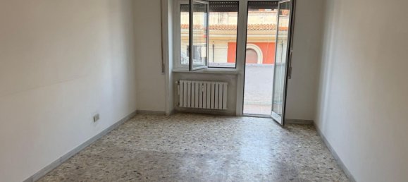 2 Schlafzimmer Wohnung in Rome, Italy, Nr. 377723 6
