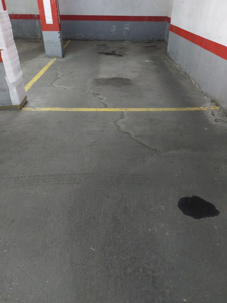  Garage in Parla, Spain No. 272679