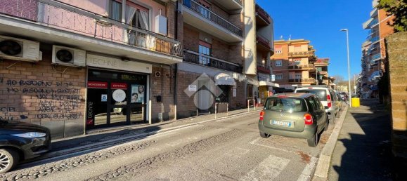 2 rooms Commercial property in Genzano di Roma, Italy No. 172503 2