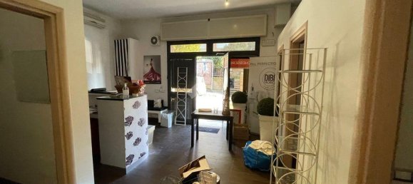 2 rooms Commercial property in Genzano di Roma, Italy No. 172503 10