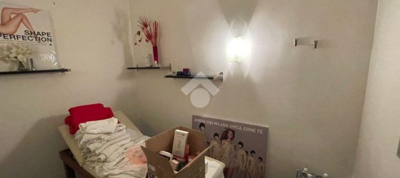 2 rooms Commercial property in Genzano di Roma, Italy No. 172503 7