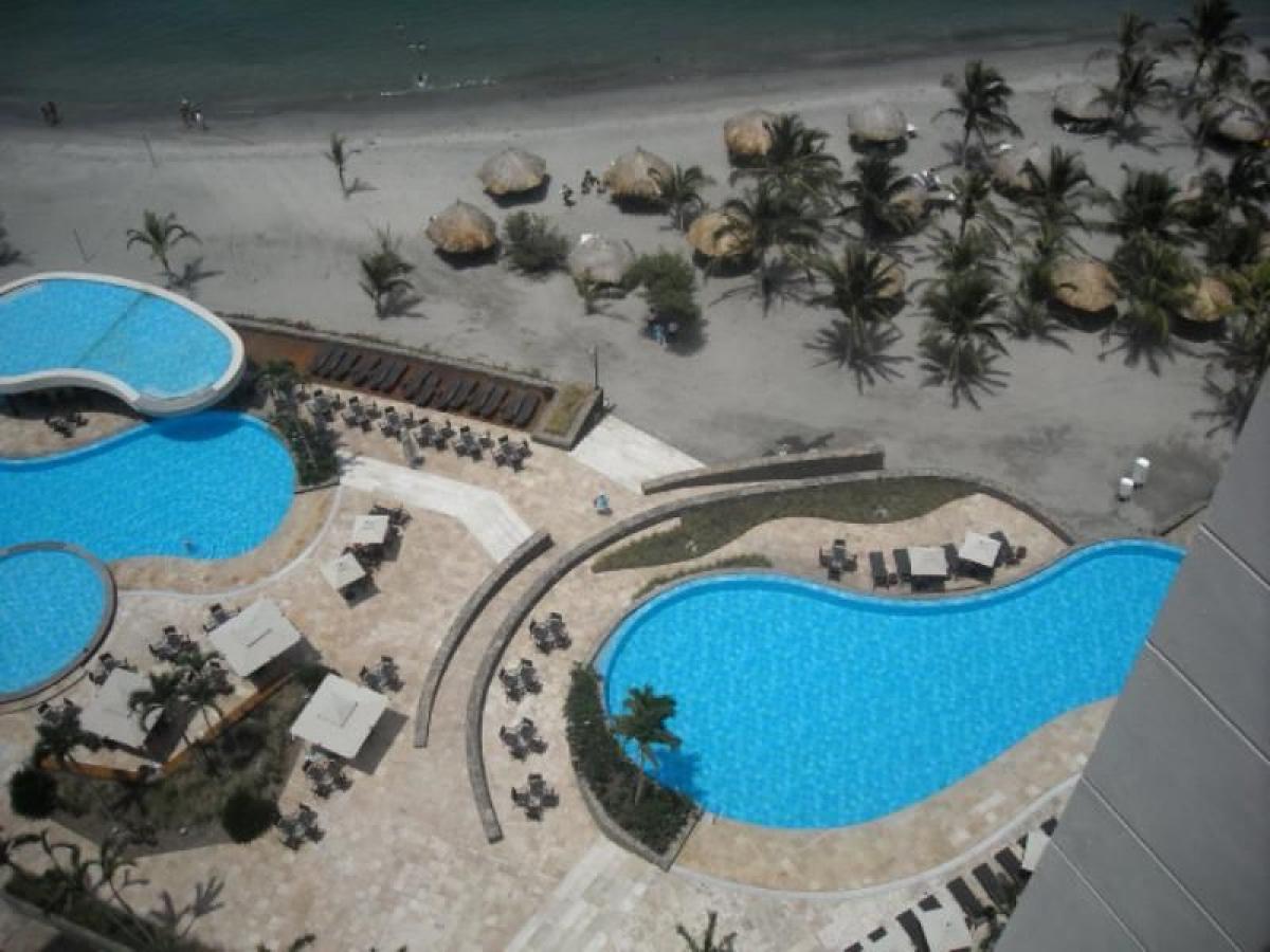 4 bedrooms Apartment in Guadalajara de Buga, Colombia No. 3845