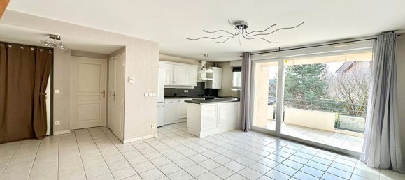 3 chambres Duplex à Poisy, France No. 208347 2