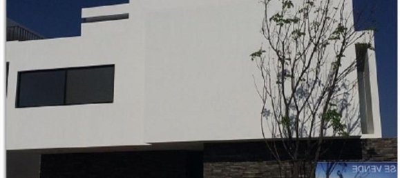 4 bedrooms House in Queretaro, Mexico No. 175409 2