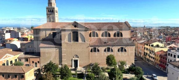 5 rooms Apartment in Chioggia, Italy No. 3120 34