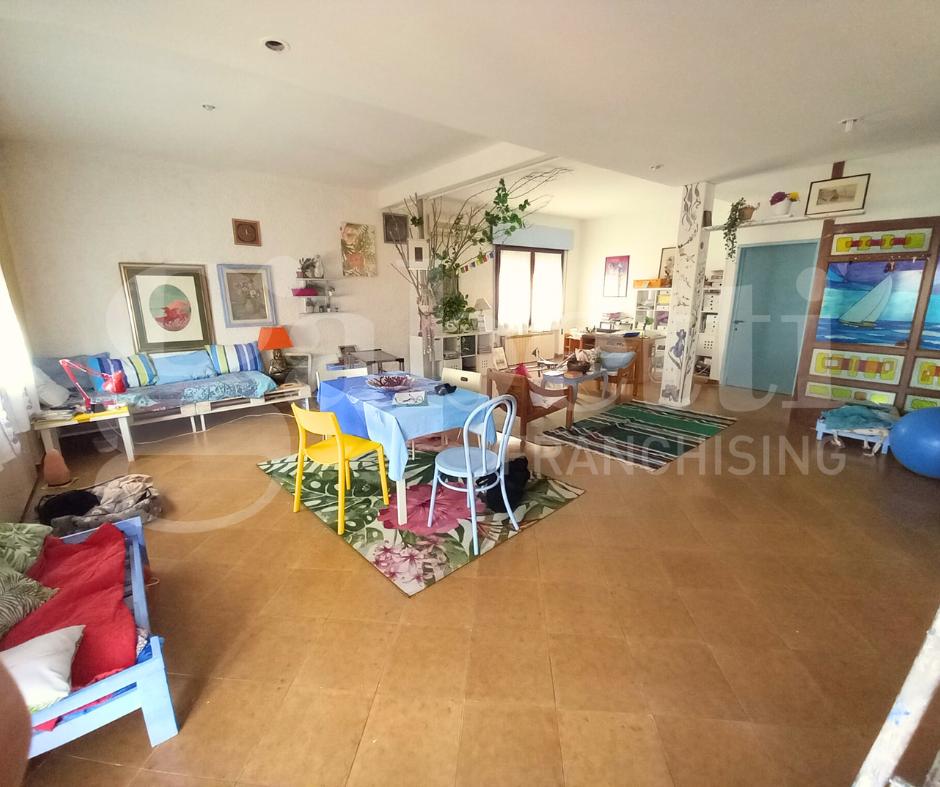 5 rooms Apartment in Chioggia, Italy No. 3120