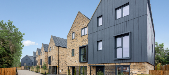 4 bedrooms House in Cambridgeshire, United Kingdom No. 3070 2