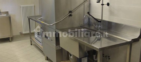 2 rooms Commercial property in Lucca, Italy No. 211537 10