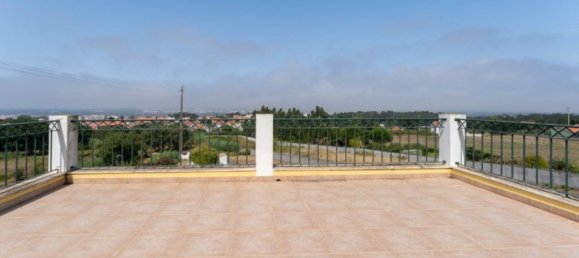 2 bedrooms House in Caldas da Rainha, Portugal No. 273378 8