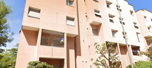 6 bedrooms Apartment in Ancona, Italy No. 358503 2