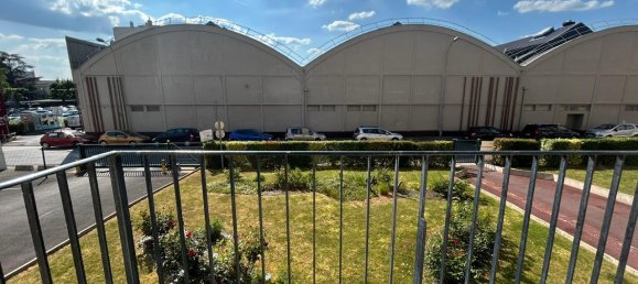 2 bedrooms Apartment in Reims, France No. 305831 4