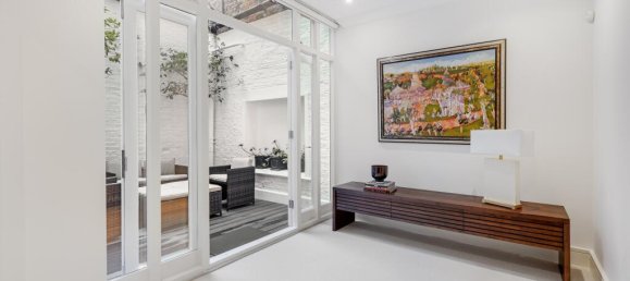 4 bedrooms Apartment in London, United Kingdom No. 13191 12