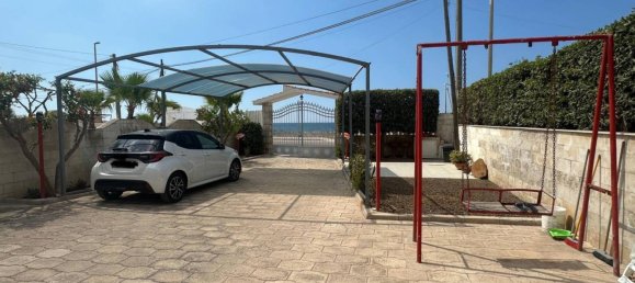 2 غرف نوم فيلا في Lizzano, Italy رقم 342360 7